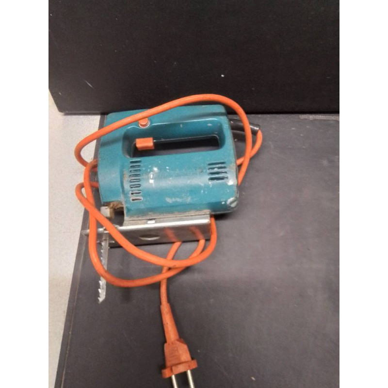 SCIE SAUTEUSE BLACK ET DECKER
