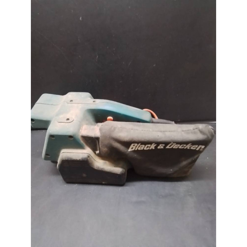 PONCEUSE A BANDE BLACK ET DECKER
