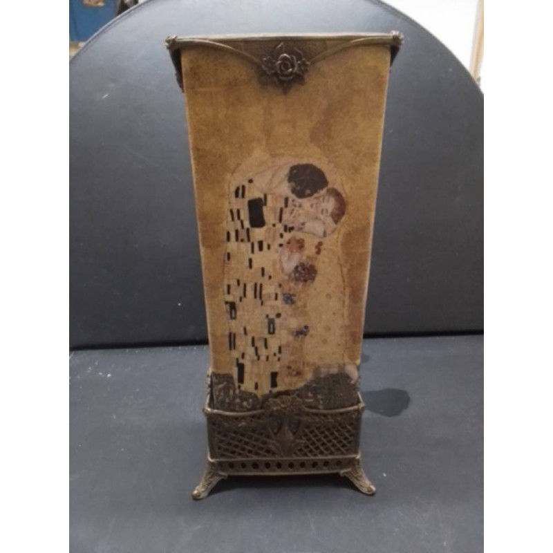 VASE PORCELAINE MOTIF FLEURS ET VISAGE 