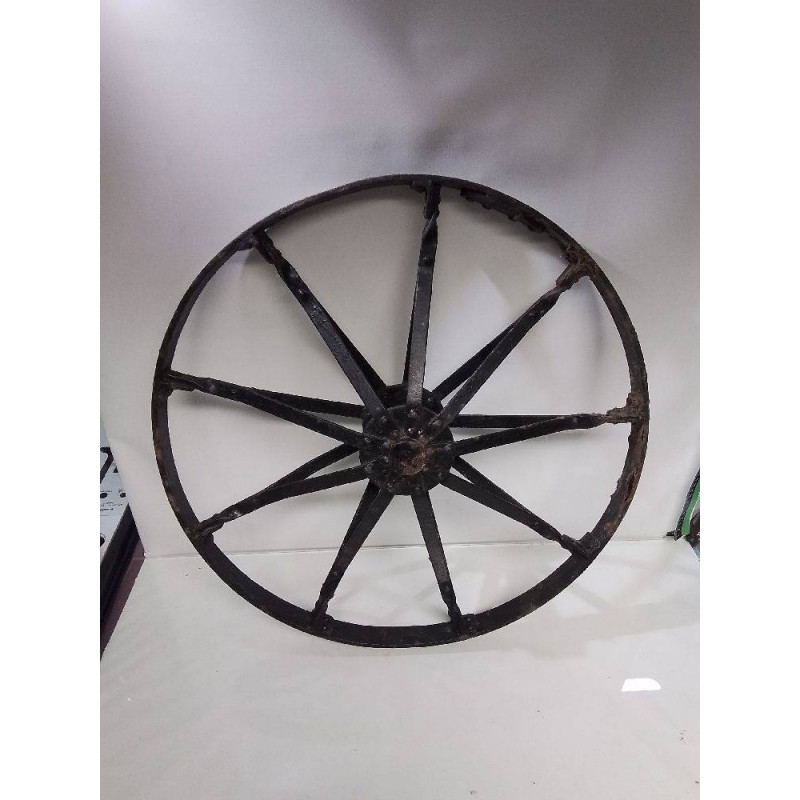 ROUE DE CHARETTE FER FORGÉ 