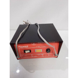 CHARGEUR DE BATTERIE 