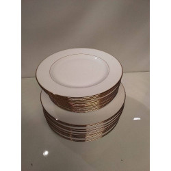 LOT D\'ASSIETTES LIMOGES 