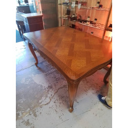 TABLE EN CHENE STYLE LOUIS...