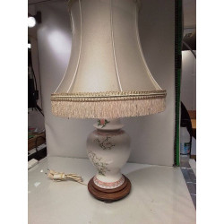 LAMPE A POSER STYLE...