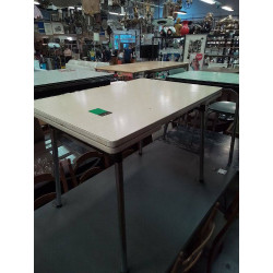 TABLE FORMICA BEIGE 2...