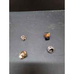BAGUE ANCIENNE DIVERS 