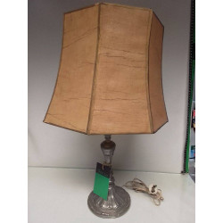 LAMPE A POSER ÉTAIN 