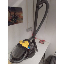 ASPIRATEUR DYSON 