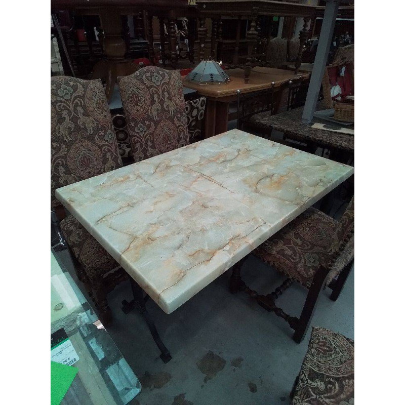 TABLE DE BRASSERIE EFFET MARBRE 