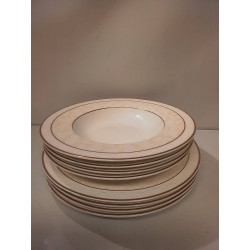 LOT D\'ASSIETTES VILLEROY...