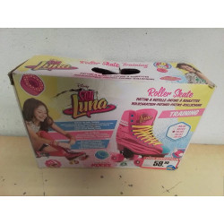 PAIRE DE PATINS A ROULETTES...