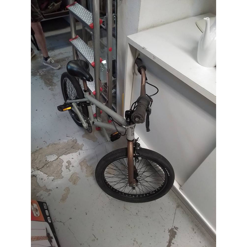 BMX GT BIKES
