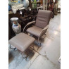 FAITEUIL + REPOSE PIED CUIR TAUPE