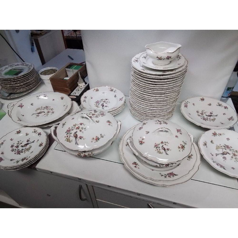 SERVICE INCOMPLET PORCELAINE LIMOGES PALLAS 