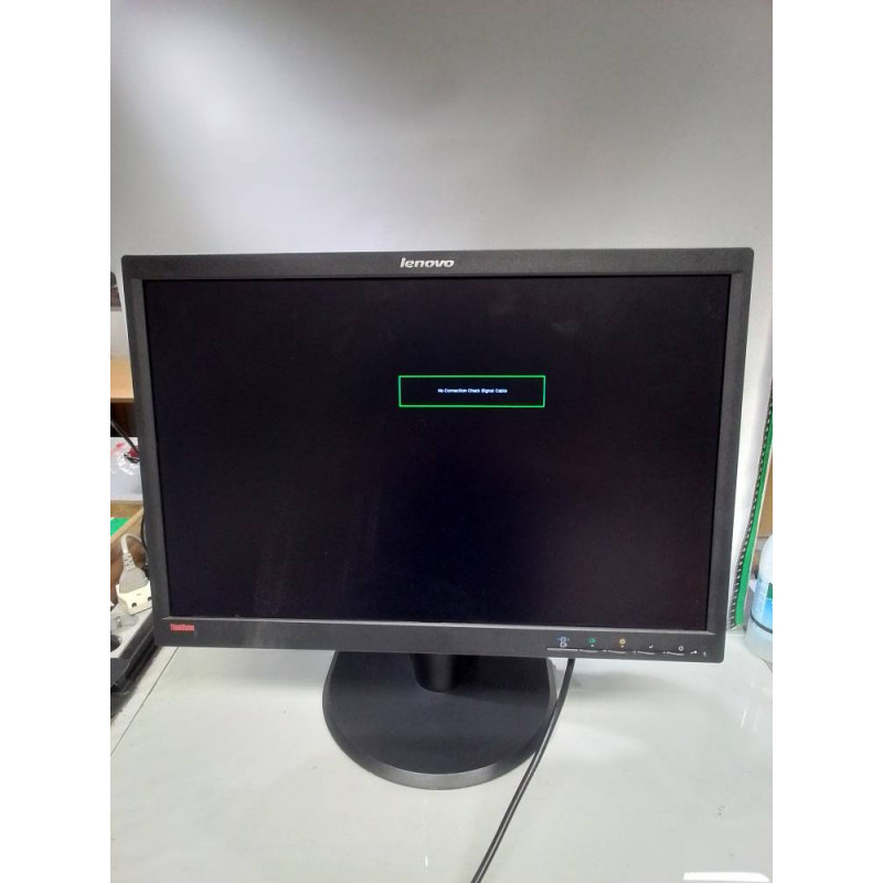ECRAN THINKVISION LENOVO 