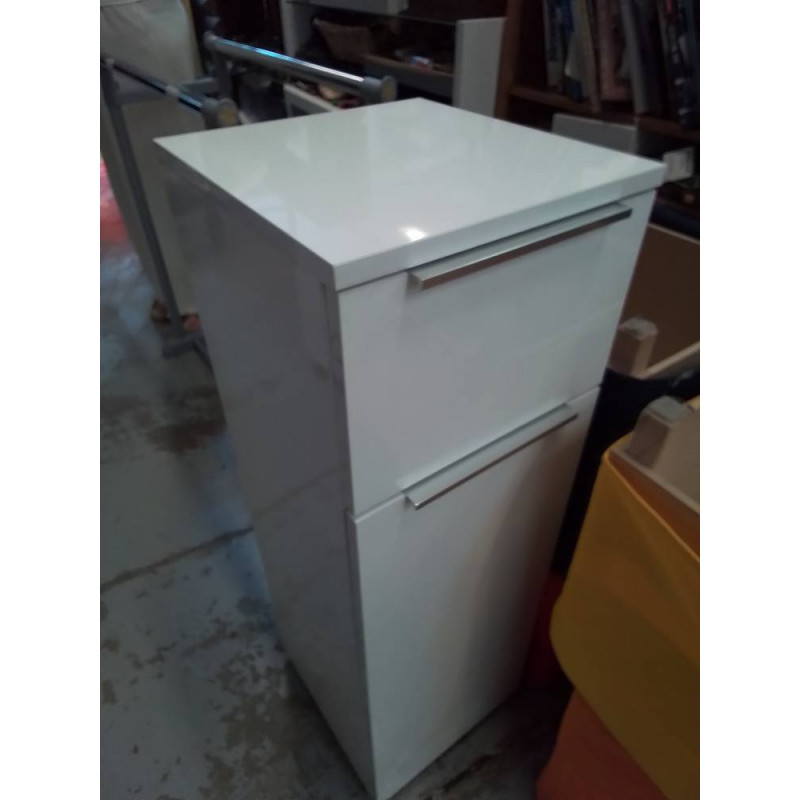 MEUBLE LAQUÉ BLANC 