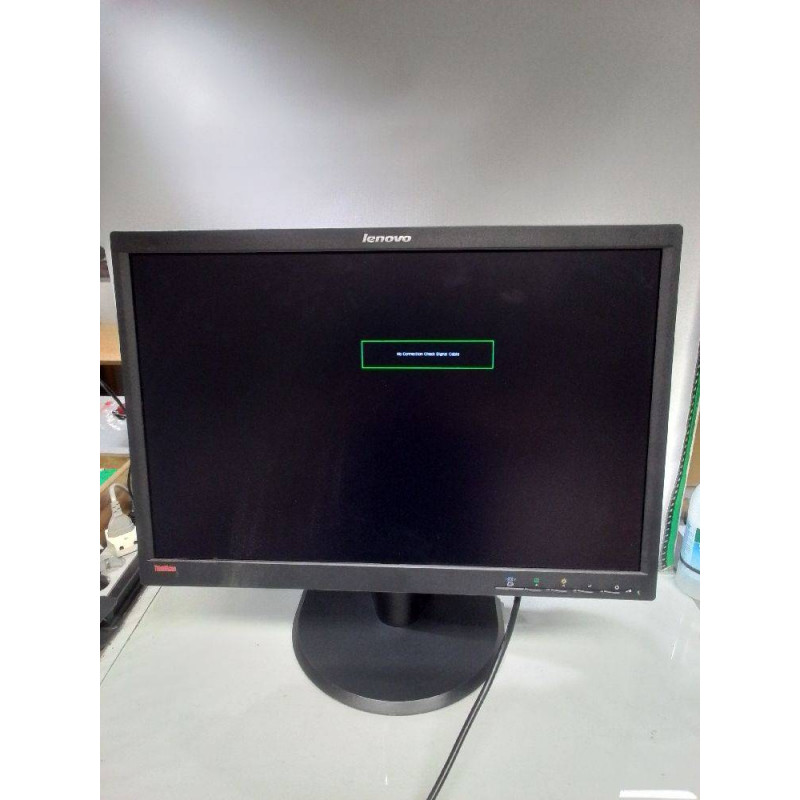 ECRAN THINKVISION LENOVO 