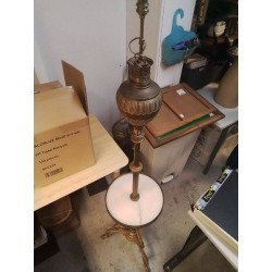 PIED DE LAMPADAIRE ANCIEN...