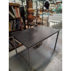 TABLE MODERNE WENGE 