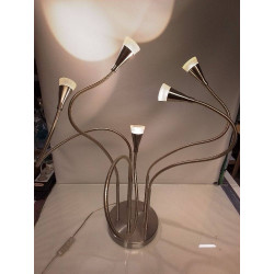 LAMPE LED ARTICULÉE 