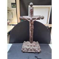 CRUCIFIX BOIS ANCIEN