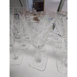 SERVICE DE VERRES + CARAFE CRISTAL VILLEROY ET BOCH 