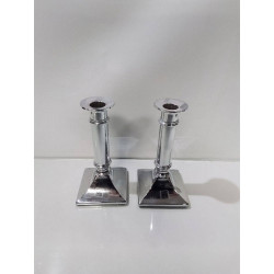 LOT DE 2 BOUGEOIRS SKS
