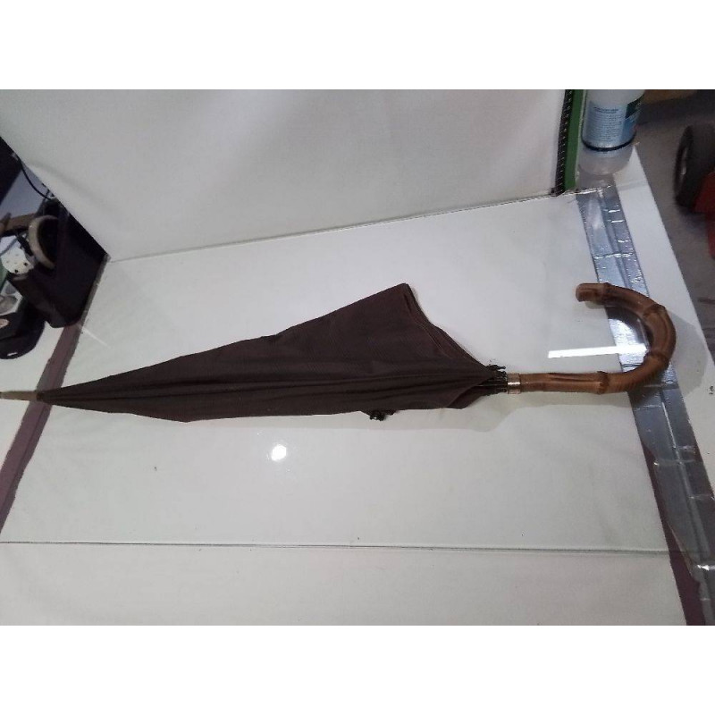 PARAPLUIE ANCIEN