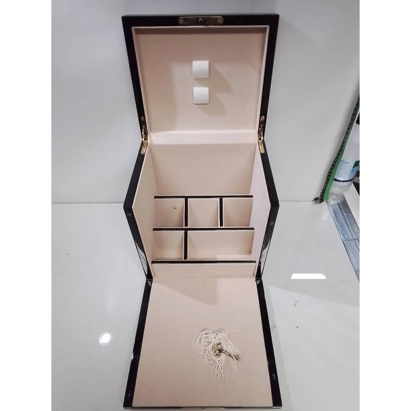 COFFRET + CLE
