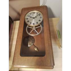 HORLOGE MURALE 1930...
