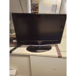 TV SAMSUNG 26 + TELECOMMANDE