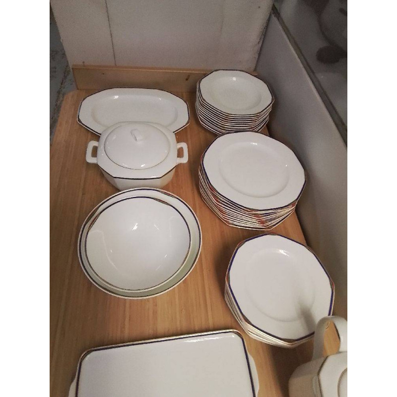 SERVICE DE TABLE HUTSCHENREUTHER 