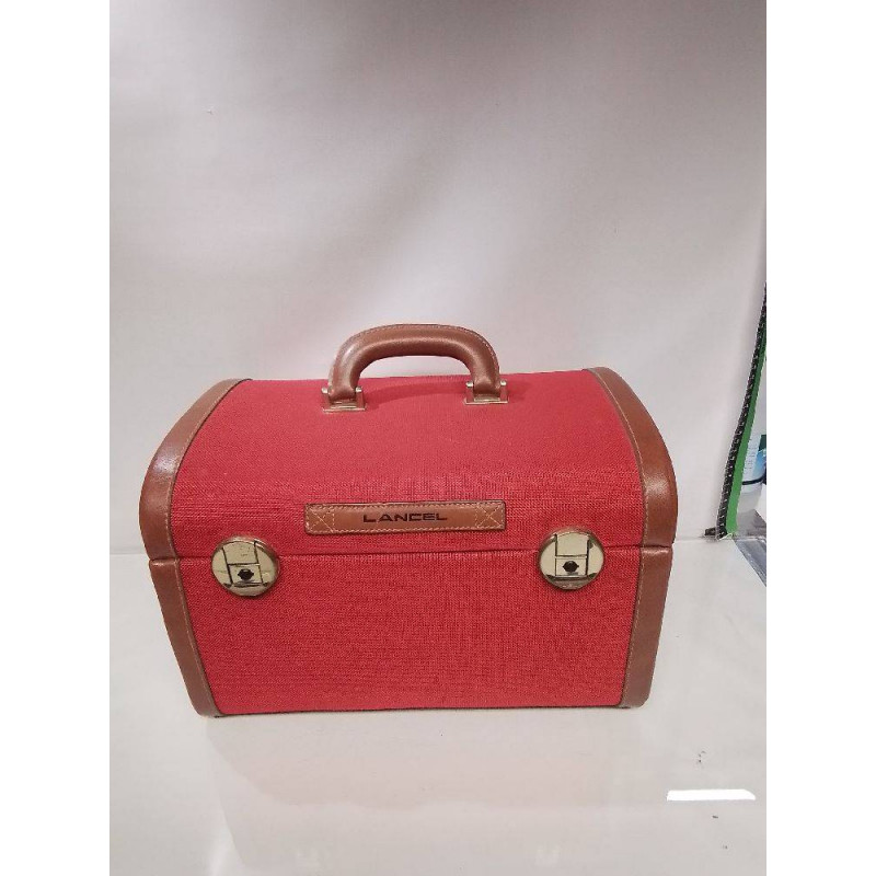 TROUSSE DE TOILETTE LANCEL