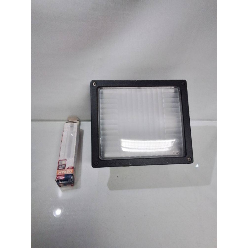 PROJECTEUR SIMES