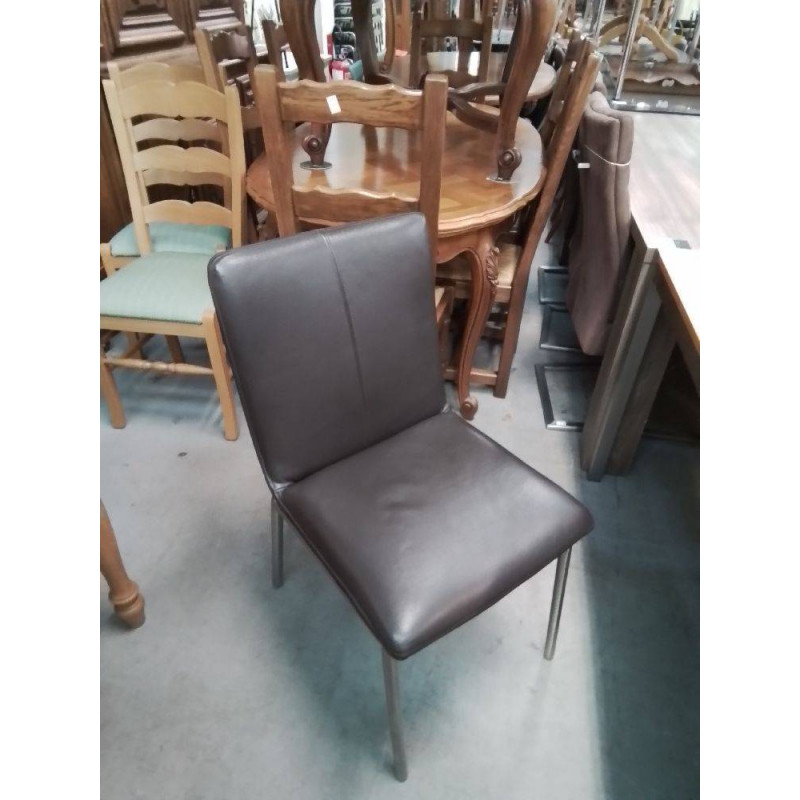 CHAISE CUIR MARRON FONCÉ 