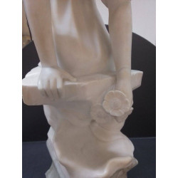SCULPTURE ANCIENNE MARBRE BLANC SUR SOCLE