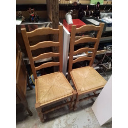 LOT DE 4 CHAISES ASSISES...