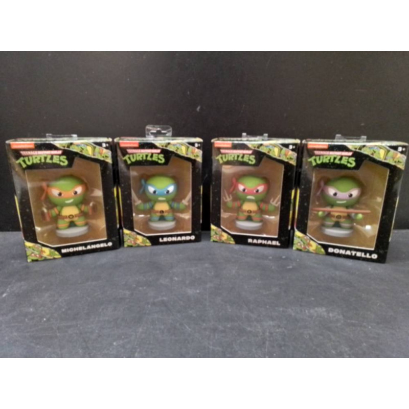 LOT TURTLES 