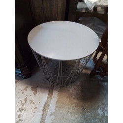 TABLE D’APPOINT GRILLAGE GRIS