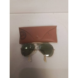PAIRE DE LUNETTES RAY-BAN...