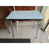 TABLE FORMICA BLEU