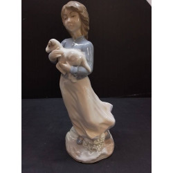 STATUETTE PORCELAINE 