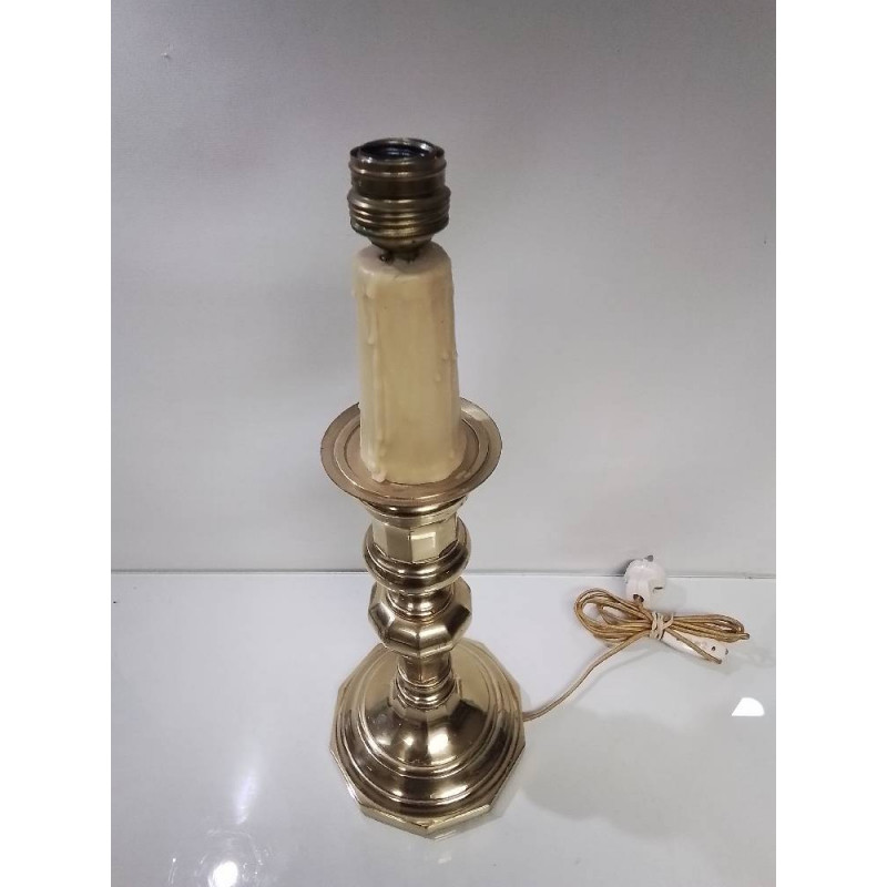 PIED DE LAMPE LAITON 