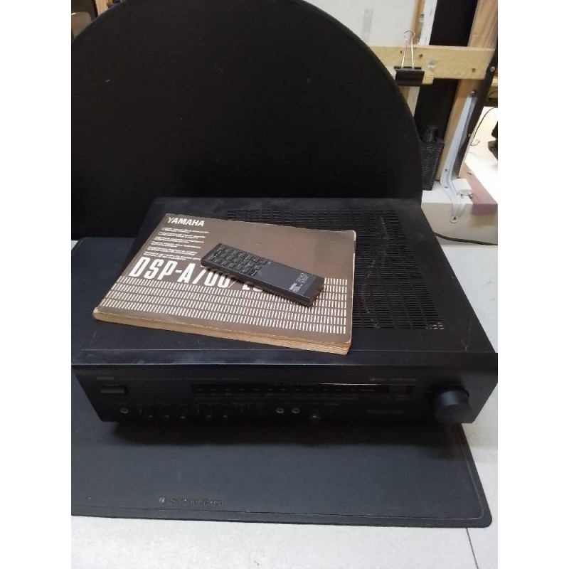 AMPLIFICATEUR YAMAHA 