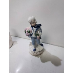 STATUETTE PORCELAINE DIVERS