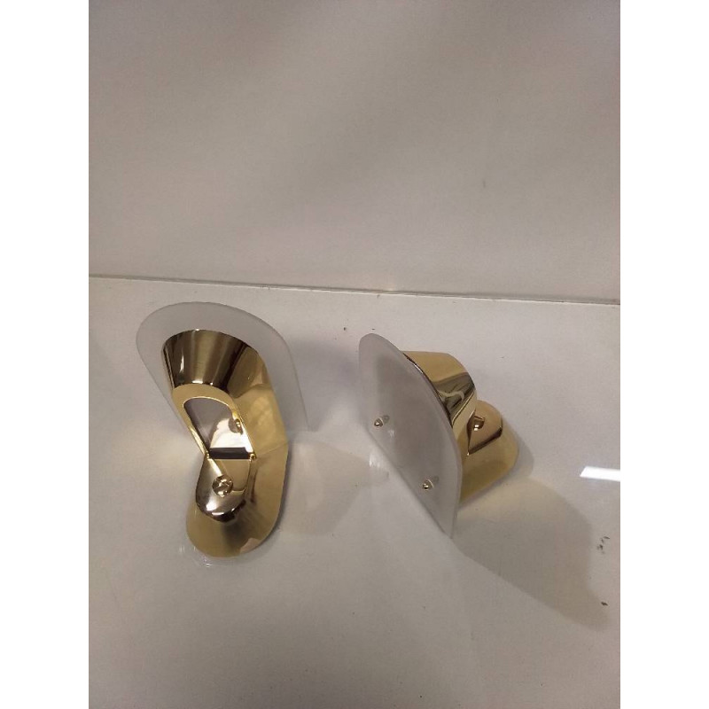 PAIRE D\'APPLIQUES MURALE DORÉ 