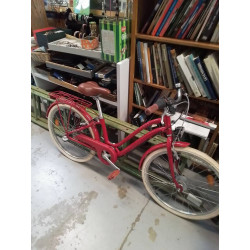 VELO DE VILLE ROUGE 