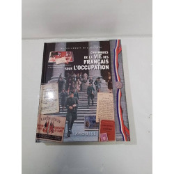 LIVRE CHRONIQUES DE LA VIE...