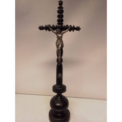 CRUCIFIX ANCIEN 