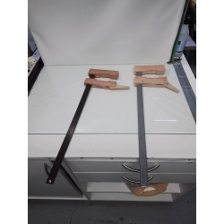 SERRE JOINT LA PIECE